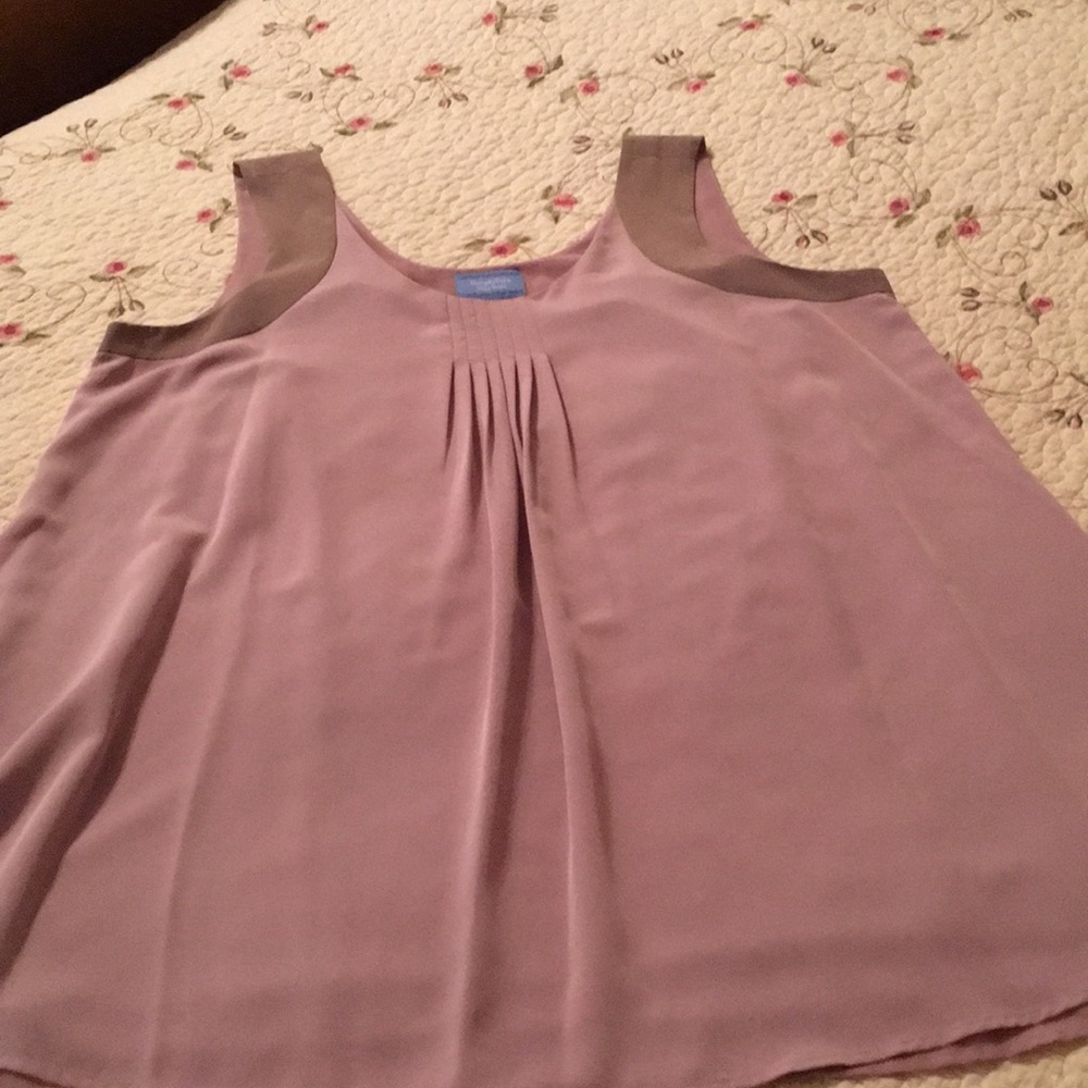 Simply Vera wang loose fitting shirt